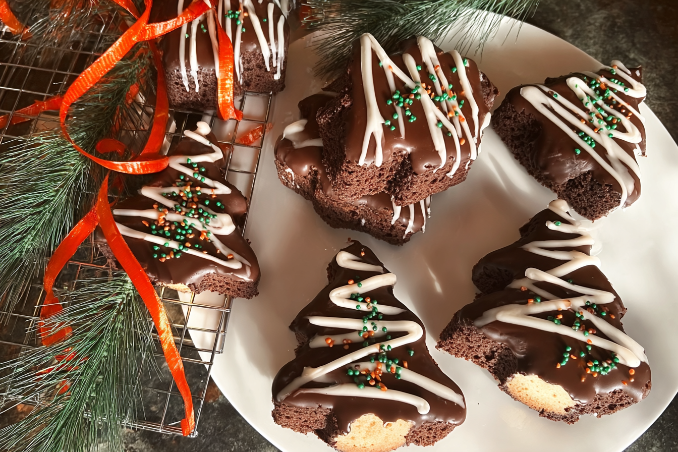 Homemade Little Debbies Tree Snack Cake Recipe Made Simple 6 Copycat Chocolate Little Debbie Tree Cakes