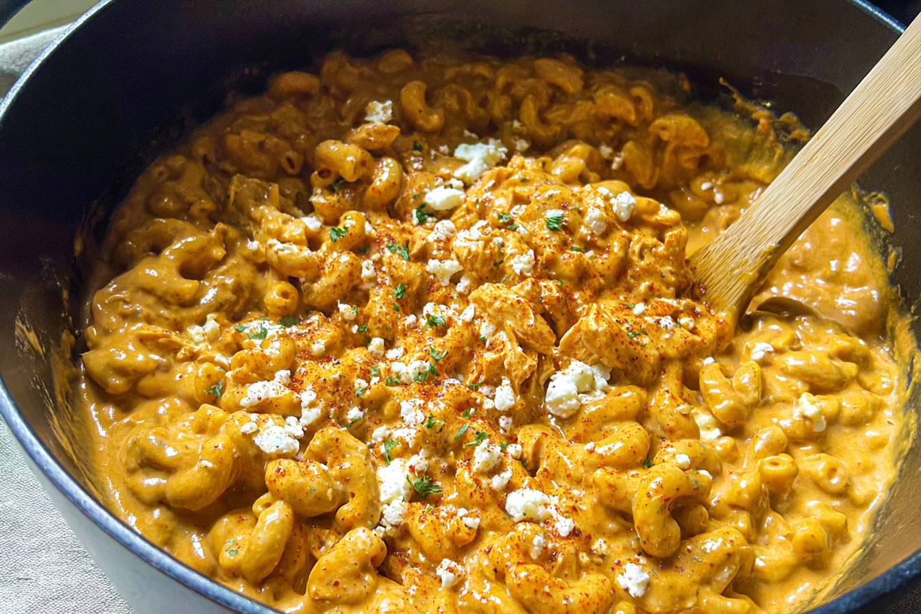 Buffalo Chicken Mac Cheese Creamy Spicy Recipe For Comfort Food 6 Buffalo Chicken Mac And Cheese