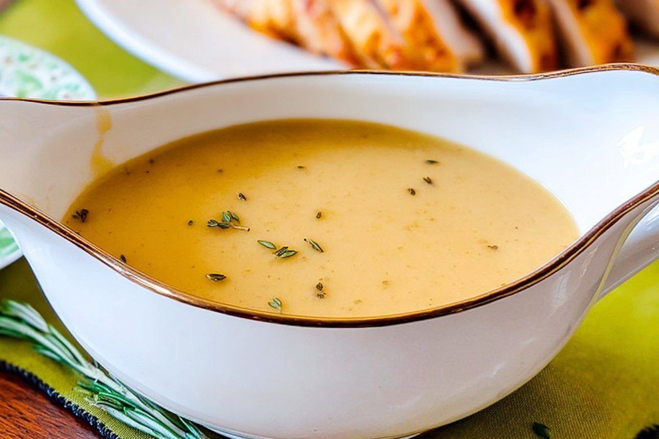 Turkey Gravy Recipe Perfect For Holidays 6 Turkey Gravy Recipe